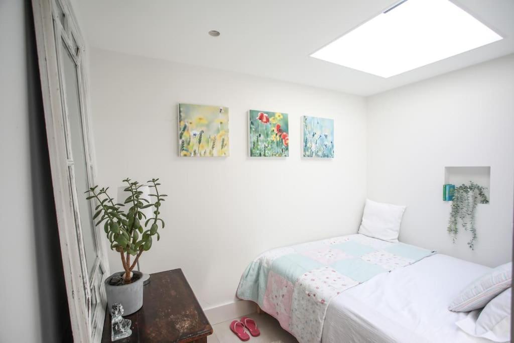 Stunning, Architecturally Designed Garden Studio With Parking Londres Exterior foto
